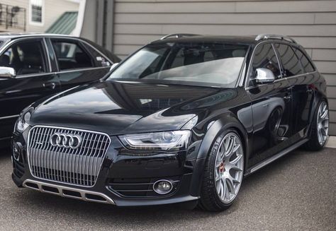 Black Audi Allroad - quite possibly the most reposted picture on IG Audi Allroad Custom, New Audi Car, Audi Sportback, Audi B8, Allroad Audi, Audi 2017, Audi Wheels, Audi Wagon, Dream Cars Audi