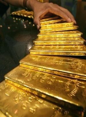 Lingot D'or, Gold Bullion Bars, Gold Everything, Gold Stock, Gold Bars, Gold Money, Gold Rate, Money Magnet, Money Money Money