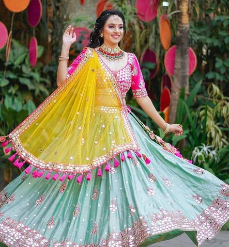 25+ Lehenga Choli Designs To Jazz Up Navratri Garba Night - ShaadiWish Garba Night, Navratri Garba, Lehenga Choli Designs, Mirror Work Lehenga, Navratri Dress, Choli Designs, Party Wear Lehenga, Designer Lehenga Choli, Wedding Lehenga