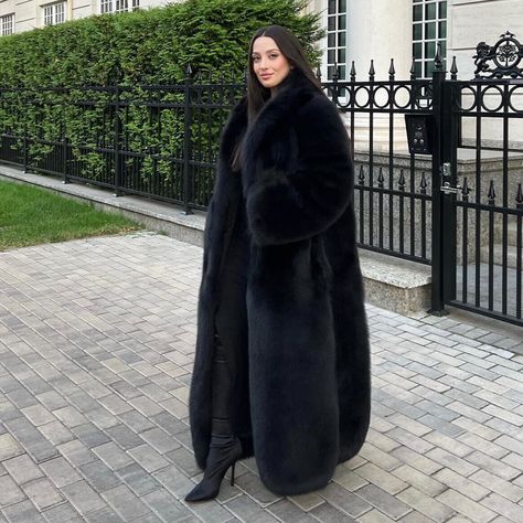 SuperGoddess Soviet Fashion, Fur Trench Coat, Fur Coat Outfit, White Faux Fur Coat, Sable Coat, Black Fur Coat, Long Fur Coat, Fur Lined Coat, Womens Black Coat