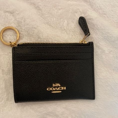 Coach Zip Card Case Coach Card Wallet, Coach Card Case, Coach Zip Card Case, Coach Nolita 19, Coach Card Holder, Coach Nolita, Ysl Wallet, Girly Car Accessories, Xmas Wishes