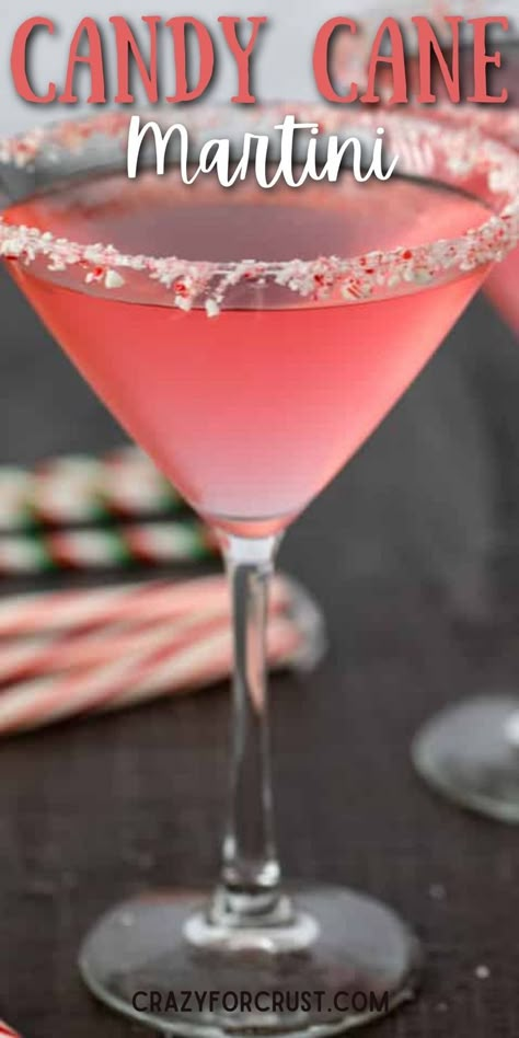 Weihnachtlicher Cocktail, Candy Cane Martini, Peppermint Vodka, Easy Cocktail Recipe, Holiday Martinis, Peppermint Martini, Christmas Drinks Alcohol Recipes, Christmas Drinks Recipes, Christmas Martini