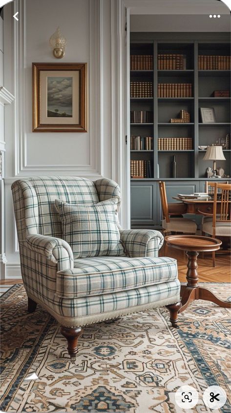 Living Room Craftsman Style, Library In The Living Room, Scottish Homes Interior, Cottage Reading Nook, English Cottage Interiors Cozy, Plaid Armchair, New England Colonial Interior, English Style Home, Reading Couch