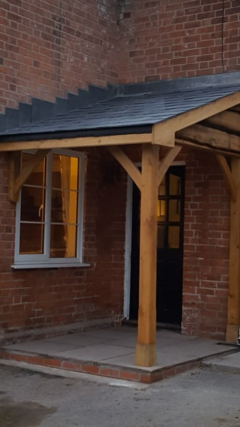 Corner Porch Ideas Entrance, Corner Porch, Oak Porch, Timber Frame Porch, Porch Canopy, Cottage Porch, House Front Porch, Porch Uk, Porch Roof