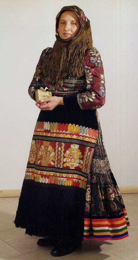 FolkCostume&Embroidery: Costume and Embroidery of Mezőkövesd, Hungary Hungarian Clothing, Greek Dancing, Greek Costume, Costumes Around The World, Ethno Style, National Dress, Folk Dresses, Ethnic Outfits, Folk Dance