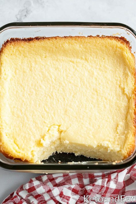 Keto Pound Cake Recipes Easy, Keto Cloud Cake Recipe, Best Low Carb Desserts, Low Carb Birthday Dessert, Olive Meals, Sugar Free Pound Cake Recipe, Keto Butter Cake, Easy Keto Cake, Low Carb Cake Recipes