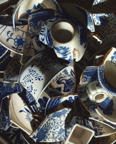 White Dishes, Blue Pottery, Broken China, China Painting, Blue China, House On A Hill, Love Blue, Chinese Porcelain, Preston