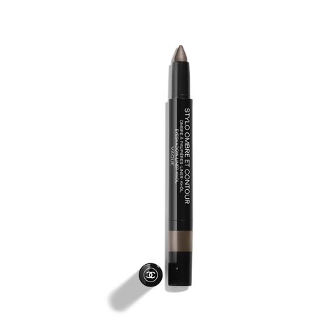 Stylo Ombre et Contour Eyeshadow – Liner – Khôl 228 - VAGUE | CHANEL Hazel Brown Eyes, Eyeshadow Liner, Chanel Eyeshadow, Contour Eyeshadow, Chanel Mascara, Thick Eyeliner, Contour With Eyeshadow, Chanel Fragrance, Chanel Rouge