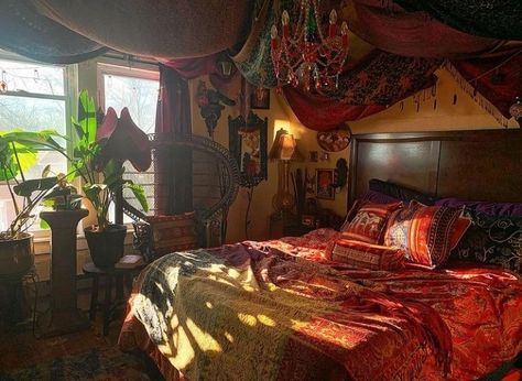 Whimsigoth Room, Empathetic People, Chill Room, Feeling Better, Dream House Rooms, Dreamy Room, Maximalism, Dream Room Inspiration, Dream Apartment