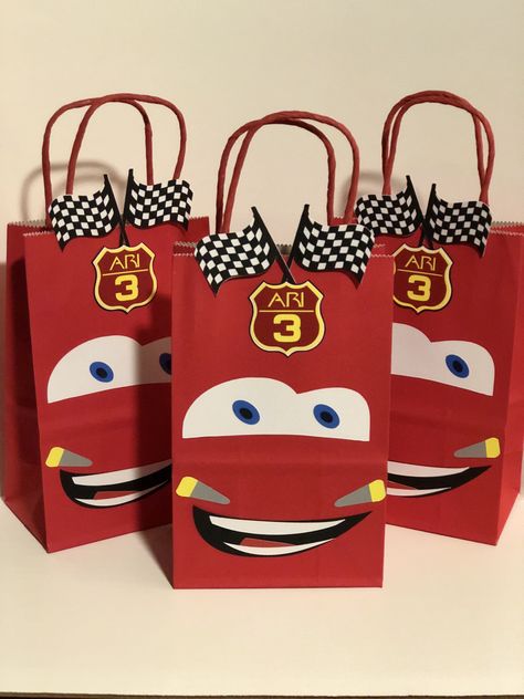 Cars Candy Bags Party Ideas, Mc Queen Birthday Party Decoration, Lightning Mcqueen Goodie Bags, Lightening Mcqueen Birthday Party Ideas, Lighting Mcqueen Party, Mcqueen Birthday Party Decoration, Lightning Mcqueen Party, Diy Party Bags, Mcqueen Party