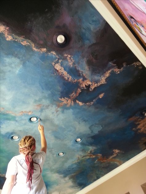 Paint Ceiling, Starry Ceiling, Cloud Ceiling, Home Decor Ideas Bedroom, Sky Ceiling, Wallpaper Galaxy, Ceiling Painting, Diy Galaxy, Blue Ceilings