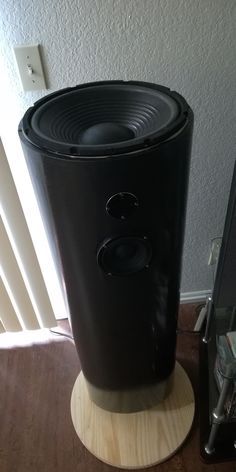 Designer: Andy Project Category: Tower Speakers Project Level: Beginner Project Time: 8-20 Hours Project Cost: $100 – $500 Project Description: 40″ tall 12″ diameter PVC 3-way tow… Diy Subwoofer, Dayton Audio, Woofer Speaker, Speaker Projects, Audiophile Speakers, Speaker Box Design, Tower Speakers, Subwoofer Box, Stereo Systems