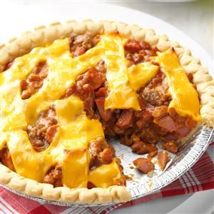 Hot Dog Pie Recipe -"I received this recipe from a co-worker who loves hot dogs," writes Amy Bullis of Henryville, Pennsylvania. "It's a big hit for family get-togethers. It's so convenient, I usually double this recipe and put one pie in the freezer for times when we need a fast meal. Cookout Dishes, Pie Easy, Chipped Beef, Savory Pies, Ham And Bean Soup, Dinner On A Budget, Hot Dog Recipes, Pastry Shells, Weiners