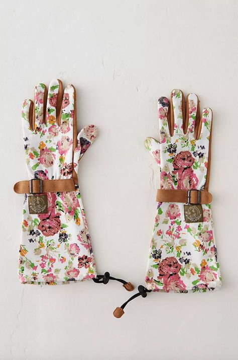 Gloves Gift Ideas, 13 Birthday Gifts, Gardening Gift Baskets, Garden Gloves, Gardening Gifts, Gifts For Mother's Day, Things To Do When Bored, Gardening Gloves, Cool Gifts For Women