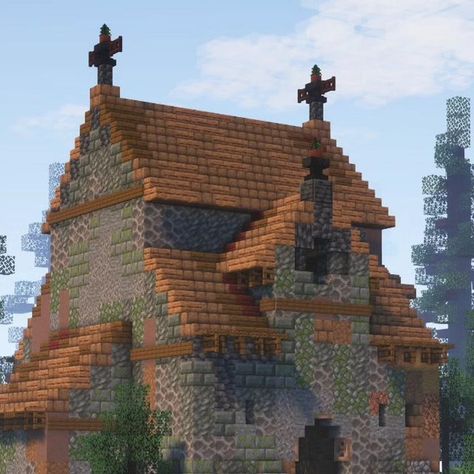 Evolution_213 on Instagram: "St Bjørn's Chapel - - - Collab w/ @nekotaco__  Let us know what you think in the comments! Enjoy! 💙 ------ 👷Builders: @evolution_213 @nekotaco__ 🌄Shaders: Complementary ------ Follow @evolution_213 for more Follow @nekotaco__ for more ------ #minecraft#minecraftjavaedition #minecraftbuild #minecraftchurch #norse #vikings #nordic #minecraftsurvival #minecraftinspiration" Stone Statue Minecraft, Viking Buildings Minecraft, Old House Minecraft, Plains House Minecraft, Minecraft Ruined Castle, Stone Castle Minecraft, Modded Minecraft Builds, Minecraft Viking Builds, Minecraft Dwarven Architecture