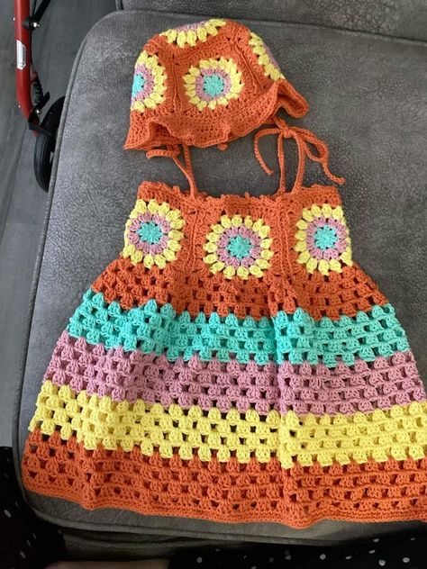 Crochet Granny Square Dress, Crochet Sundress, Granny Square Dress, Crochet Turtle Pattern, Crochet Baby Projects, Square Dress, Crochet Backpack Pattern, Crochet Baby Girl Dress, Crochet Baby Booties Pattern