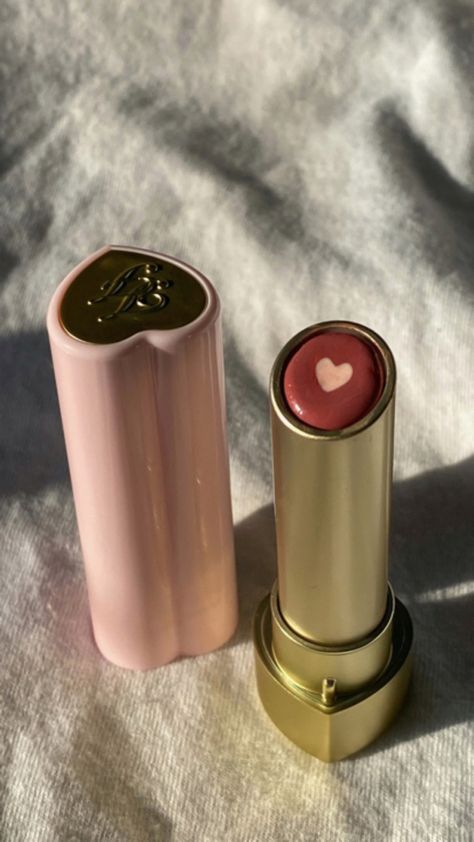 Too Faced Heart Core Lipstick, Heart Core Lipstick, Heart Core, Makeup Kits, Makeup List, Makeup Wishlist, Makeup Accesories, Makeup Brands, Makeup Kit