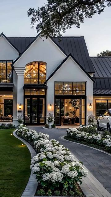 Grand Front Entrance Exterior, White And Black Modern House Exterior, Transitional Home Exterior Two Story, Modern House Big Windows, White House With Gray Stone, Big House Floorplan, House Design Inspiration Exterior, Pretty House Layout, Suburb House Aesthetic