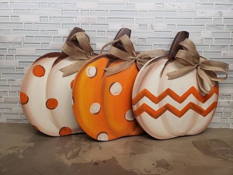 Ultimate Guide to Fall Crafts for Adults: Creative Ideas You’ll Love Small Fall Decor, Painted Wood Pumpkins Ideas, Diy Wood Pumpkin Decor, Easy Fall Crafts To Sell, Pumpkin Signs Wooden Painted, Wooden Pumpkin Painting Ideas, Wooden Pumpkin Crafts, Pumpkins Decor, Fall Crafts For Adults