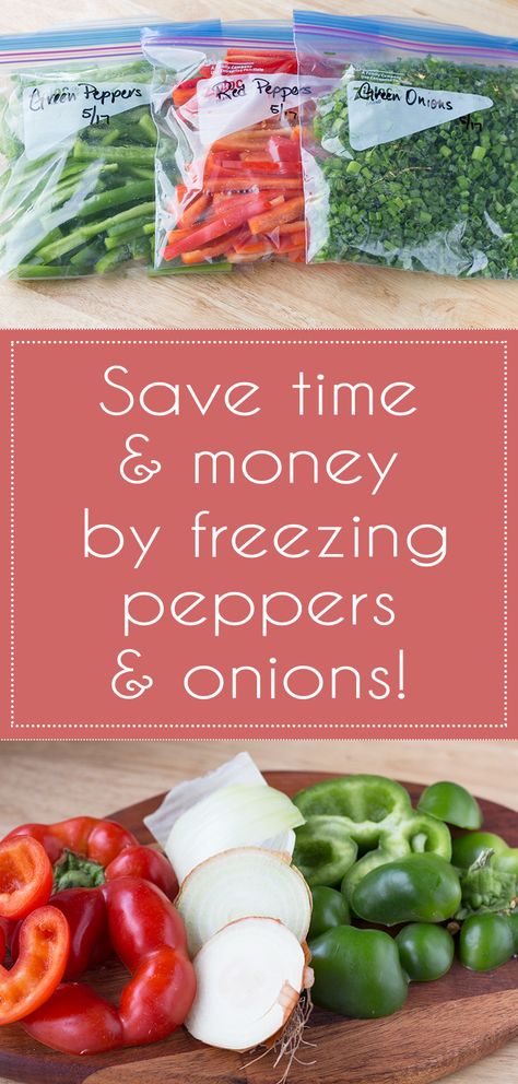 Save money freeze peppers onions Freeze Peppers, Freezing Produce, Freezing Onions, Veggie Prep, Freezing Peppers, Vegetarian Freezer Meals, Freeze Food, Best Freezer Meals, Freezing Vegetables