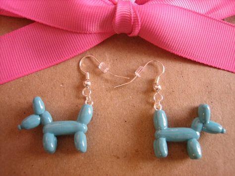 Balloon Dog Earrings Balloon Animal Dog, Polymer Clay Cute, Clay Cute, Fimo Earrings, Crea Fimo, Blue Balloon, Earrings Ideas, Play Clay, Dog Charm