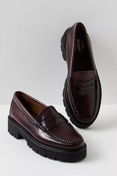 5 Flat Shoe Trends Every Parisian Woman Owns | Who What Wear Loafer Photography, Chunky Loafers Men, Lug Loafers, Trending Shoes For Men, Leather Loafers For Men, Mens Loafer, Gents Shoes, Penny Loafers Men, Mens Loafers