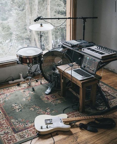 Guitar Home Studio, Drums Bedroom, Aesthetic Recording Studio, Band Studio Aesthetic, Home Guitar Room, Instrument Room Aesthetic, Musicians Apartment, Room With Instruments, Band Instruments Aesthetic