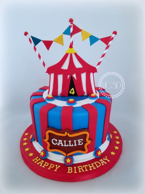 Digital Circus Cake, Carnival Cake Ideas, Circus Bday Cake, Circus Theme Cake 1st Birthdays, Pastel Carnival Cake Ideas, Carnival Birthday Cake Simple, Cake Animation, Doraemon Cake, 1st Birthday Decorations Boy