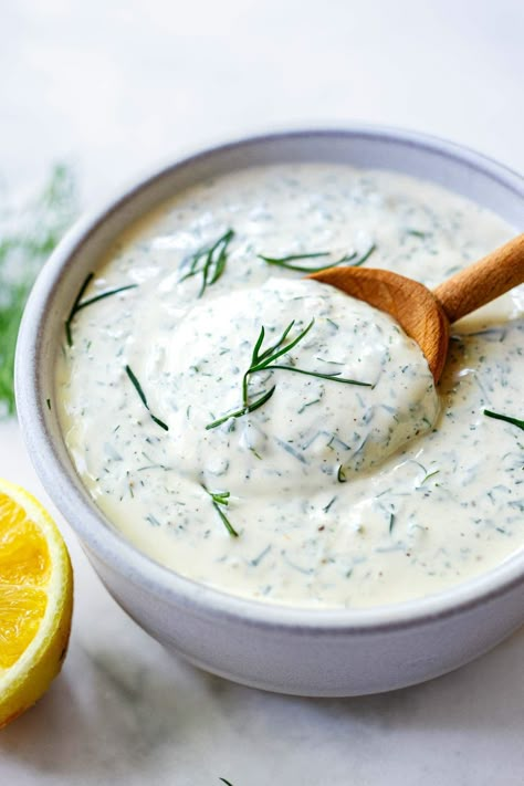 Dill Sauce Recipe, Dill Sauce For Salmon, Creamy Dipping Sauce, Creamy Dill Sauce, Buttermilk Ranch Dressing, Homemade Tartar Sauce, Ranch Dressing Recipe, Family Fresh Meals, Homemade Ranch Dressing