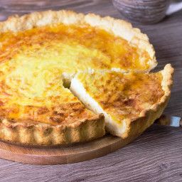 Basic, Easy Quiche Basic Quiche, Basic Quiche Recipe, Keto Quiche, French Delicacies, Easy Quiche, Quiche Recipes Easy, Brunch Casserole, Cheese Quiche, Mini Quiches