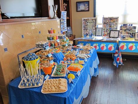 Beach Themed Graduation Party Ideas Beach Theme Graduation Party, Beach Theme Food, Beach Theme Desserts, Graduation Menu, Graduation Party Outfit, Themed Graduation Party, Beach Pail, Themed Party Ideas, Graduation Tables