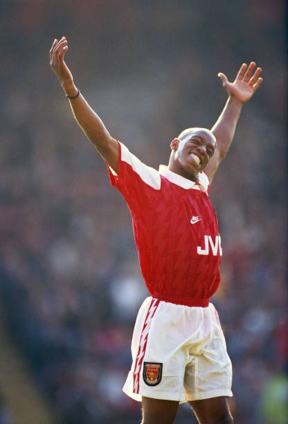 Ian Wright Arsenal, Ian Wright, Fever Pitch, Arsenal Football Club, Arsenal Football, Football Photos, Different Sports, Football Memes, Retro Football