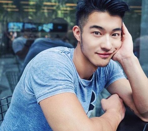 Edison Fan is a Chinese New Zealand model Edison Fan, Asian Men Hairstyle, His Style, Interesting Faces, Inspirational People, Male Face, Good Looking Men, Book Characters, Asian Men