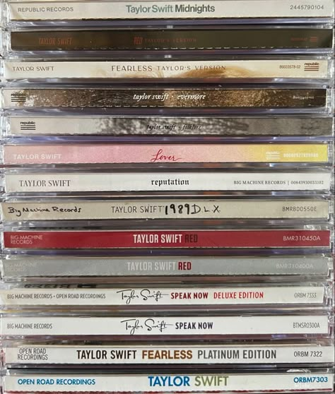 Taylor Swift Cds Aesthetic, Taylor Swift Book Aesthetic, Taylor Swift Money, Taylor Swift Cd Aesthetic, Taylor Swift Coded, Book Taylor Swift, The 1 Taylor Swift, Taylor Swift Cds, Taylor Swift Stuff