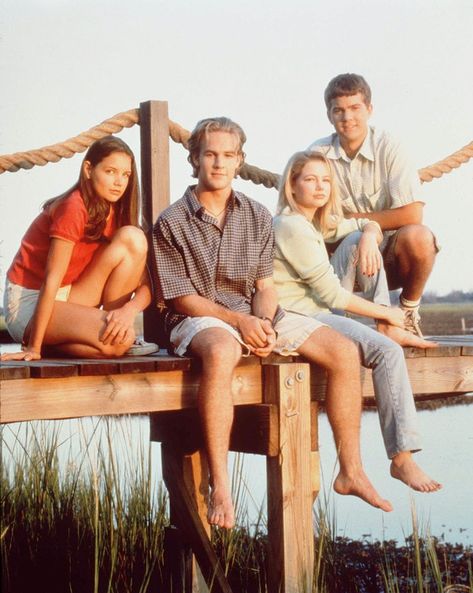 10 Throwback TV Shows You Probably Haven’t Watched In Years — But Should Jack Mcphee, James Van Der Beek, Pacey Witter, Joey Potter, 90s Teen, Dawson's Creek, 90s Tv Show, Hundred Acre Woods, Anthony Perkins