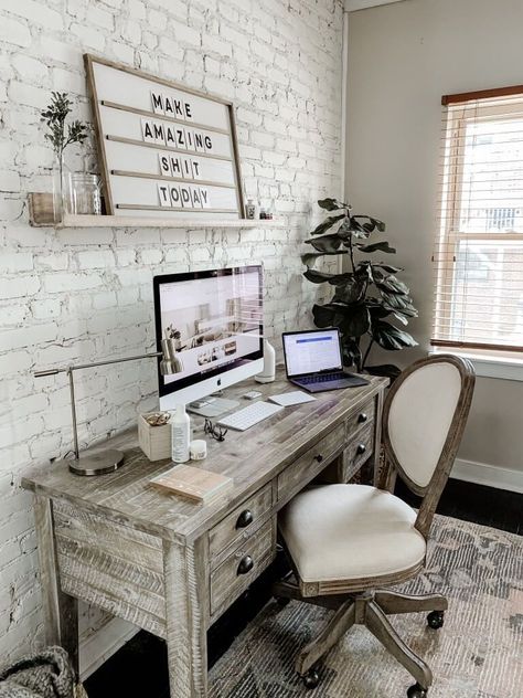 French Country Swivel Chair Farmhouse Home Office Decor Ideas via ourcitynest Layer Rugs, Small Office Decor, Farmhouse Office Decor, Farmhouse Desk, Farmhouse Office, Cozy Home Office, Small Home Office, Affordable Decor, Diy Desk