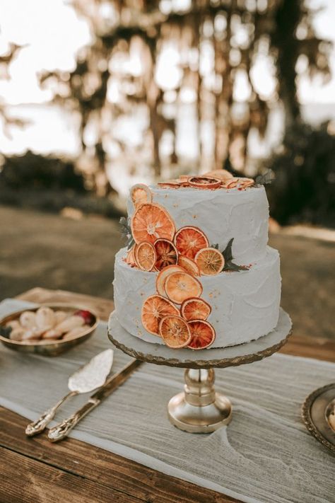 Wedding Cake Inspiration, Wedding Cake Designs, Orange Slices, Pretty Cakes, Cute Cakes, Wedding Food, Cake Inspiration, Let Them Eat Cake, Beautiful Cakes