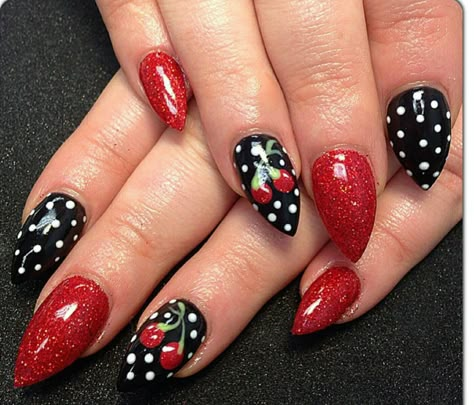 Retro Nails 60s, Vintage Nail Designs Retro, Grease Inspired Nails, Rockabilly Nail Art, 50s Style Nails, 1950 Nails Design, Pinup Nails Vintage Style, Vegas Nails Acrylic, Nail Art Cherries