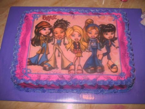 Y2k Items, Early 2000s Party, 25th Birthday Cakes, 2000s Party, 21st Bday Ideas, Vintage Birthday Cakes, Y2k Bratz, 20th Birthday Party, Cinderella Cake