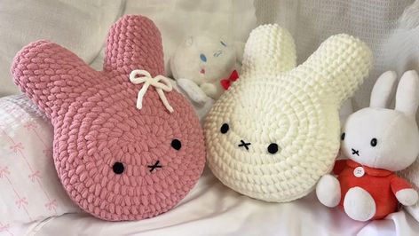 How to Crochet No-Sew Bunny Pillow for Beginners (Miffy Pillow) Bunny Pillow Crochet, Crochet Bunny Pillow Free Pattern, Easter Crochet Pillow, Small Crochet Pillow Free Pattern, Crochet Squishy Pattern Free, Beginner Crochet Stuffed Animals, Crochet Chunky Pillow, Miffy Pillow, Crochet Bunny Pillow