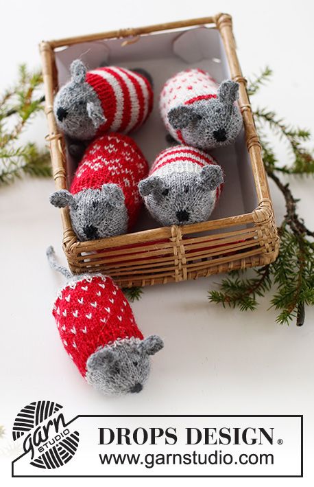 Nordic Christmas Mice / DROPS Extra 0-1548 - Free knitting patterns by DROPS Design Easy Christmas Knitting Projects, Crochet Crafts Christmas, Knitted Xmas Decorations, Knitting Patterns For Christmas Ornaments, Knit Toy Patterns, Knitting Christmas Gifts, Knitted Ornaments, Christmas Ornament Knitting Pattern, Drops Design Knitting Free