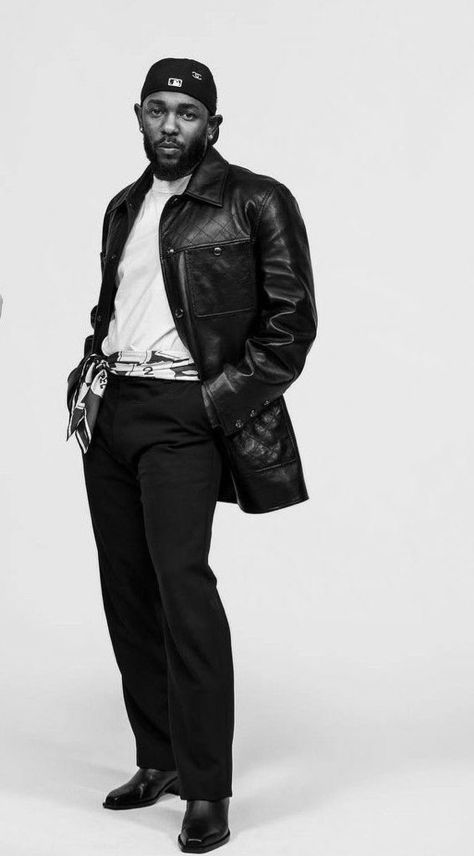 Kendrick Lamar Style Fashion, All Black Leather Jacket Outfit Men, Long Leather Jacket Outfit Men, Kendrick Lamar Outfit Ideas, Kendrick Lamar Fits, Rappers In Suits, Narco Fashion, Kendrick Outfit, Kendrick Lamar Fashion