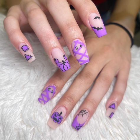 Hawolleen Nails, Halloween Nails 2023 Purple, Spooky Nails Purple, Halloween Nails With Purple, Halloween Nail Purple, Halloween Nails Short Purple, Short Purple Halloween Nails, Cute Halloween Nails Purple, Black And Purple Halloween Nails Short