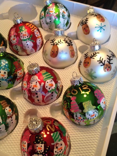 Diy Christmas Baubles, Diy Christmas Ball, Christmas Art Projects, Christmas Crafts For Kids To Make, Kids Christmas Ornaments, Christmas Projects Diy, Preschool Christmas, Easy Christmas Crafts, Handmade Christmas Decorations