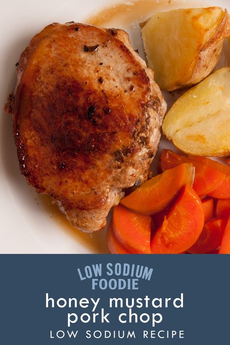 Low Sodium Pork Chops, Low Sodium Pork Recipes, Breakfast Pork Chops, Cardiac Diet Recipes, Low Sodium Breakfast, Easy Low Sodium Recipes, High Blood Pressure Diet Meals, Healthy Pork Chops, Honey Mustard Pork Chops