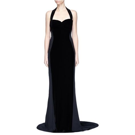 Stella McCartney Halterneck velvet crepe gown ($2,765) ❤ liked on Polyvore featuring dresses, gowns, black, sweetheart neckline dresses, velvet halter top, velvet halter dress, velvet evening dress and velvet evening gown Velvet Ball Gown, Halter Ball Gown, Velvet Halter Top, Velvet Halter Dress, Velvet Evening Gown, Halter Evening Dress, Gowns Black, Velvet Evening Dress, Dresses Velvet