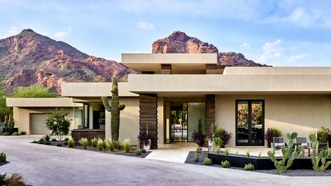 Desert Home Exterior, Cantera Stone, Arizona House, Cladding Systems, Modern Desert, Contemporary Exterior, Interior Design Awards, Stone Cladding, Desert Homes