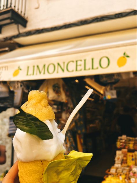 Amalfi Aesthetic, Mediterranean Aesthetic, Italy Vibes, Lemon Ice Cream, Italian Aesthetic, Lemon Sorbet, Italian Life, Italy Summer, Italy Aesthetic