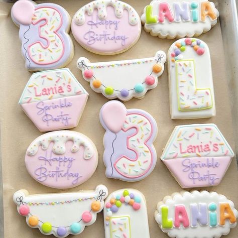 Candy Queen, Crazy Cookies, Sprinkle Party, Iced Sugar Cookies, Stylist Tattoos, Cookies For Kids, February 13, Cookie Ideas, Birthday Treats