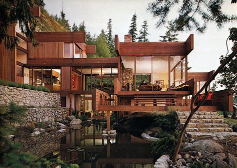 Arthur Erickson-the Graham House-built in 1965, demolished in 2007, very sad because it looks wonderful West Vancouver, Casa Exterior, Modern Masters, Design Exterior, Zaha Hadid, Residential Architecture, Amazing Architecture, Interior Architecture Design, My Dream Home